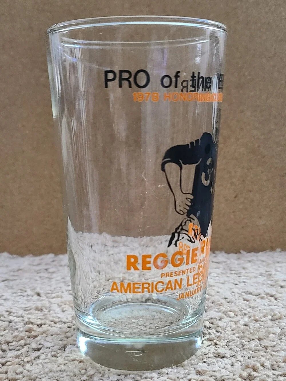 Vintage Reggie Rucker Cleveland Browns Pro of the Year Dinner Glass